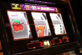 lnf988 Live Baccarat ဂိမ်းတွင် MMK ဖြင့် Bet ချနေသော မြန်မာ ကစားသမား